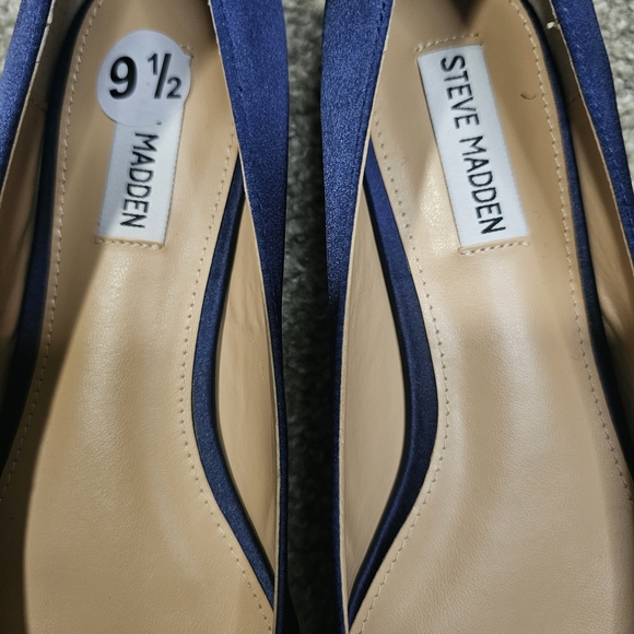 Steve Madden Navy Flats with Silver Buckle - Picture 3 of 5